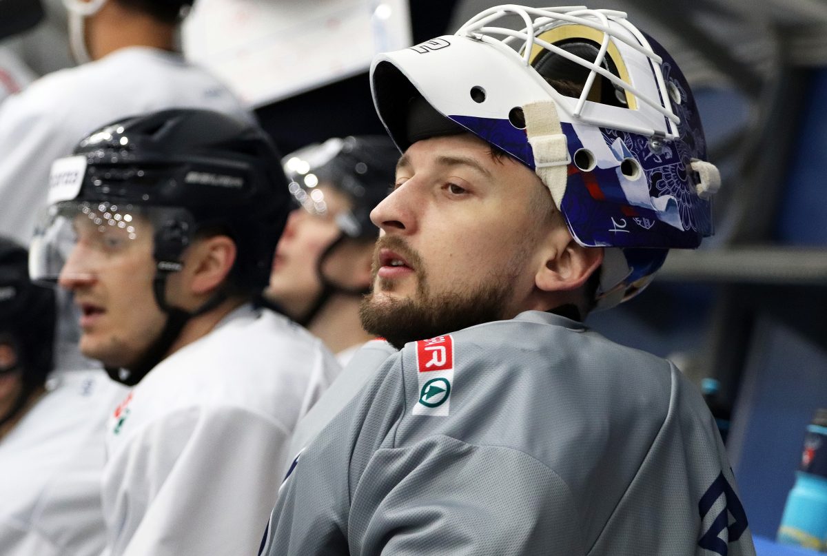 Торпедовец Денис Костин признан лучшим вратарём КХЛ на минувшей неделе